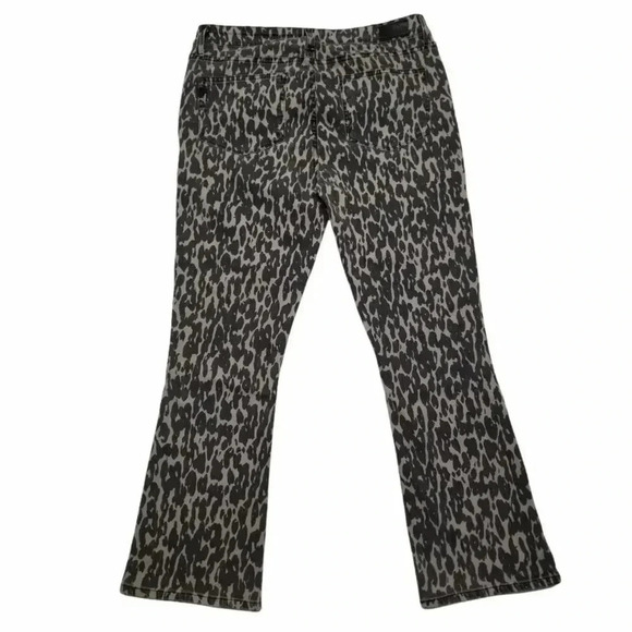 {PAIGE} X Rosie Poppy Leopard Slim Crop Flare Jeans Collaboration Collec… - Picture 6 of 16